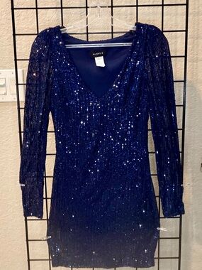 B Darlin Sparkling Midnight Blue Long Sleeve Sequin Party Dress